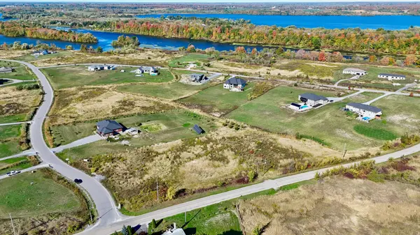 244 Mann DR, Kingston, ON K7L 4V3