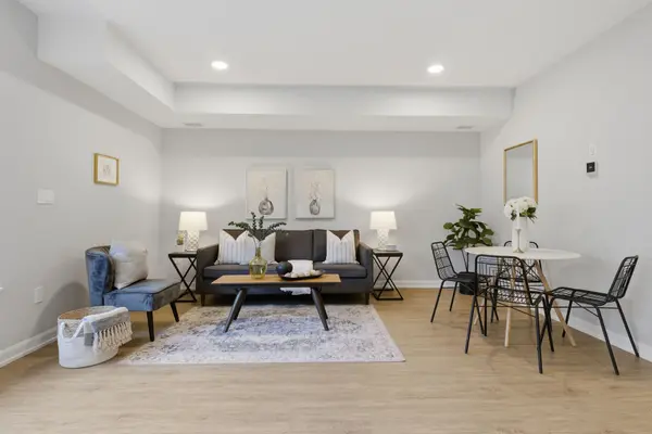 708 Woolwich ST #116, Guelph, ON N1H 3Z1