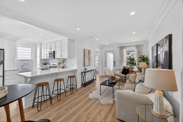 8 East 23rd ST, Hamilton, ON L8V 2W6