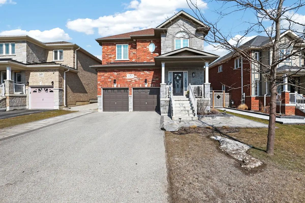 153 Hopkins CRES, Bradford West Gwillimbury, ON L3Z 0R7