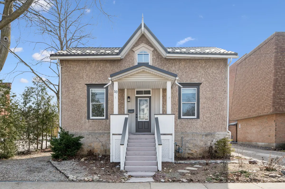 10 James ST W, Guelph, ON N1G 1E2