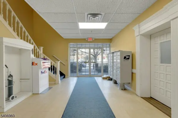 1033 Clifton Ave, Clifton City, NJ 07013