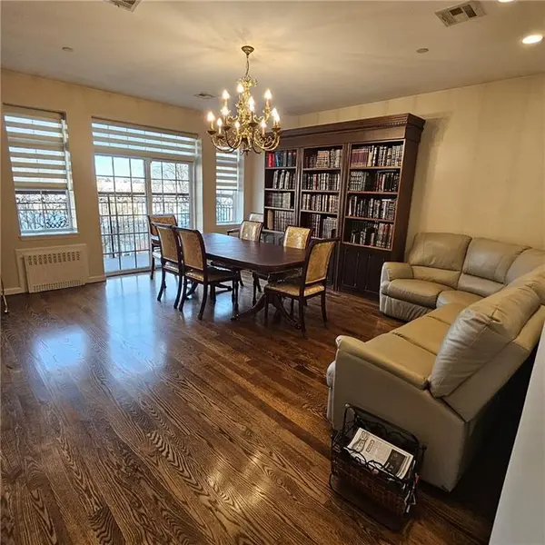 1012 41st ST #4, Brooklyn, NY 11219