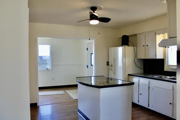 5054 Fairchild ST, Swartz Creek, MI 48473