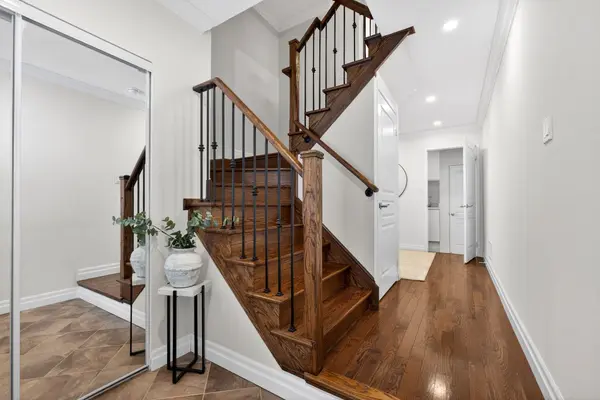 36 Hesketh RD, Ajax, ON L1Z 0K8