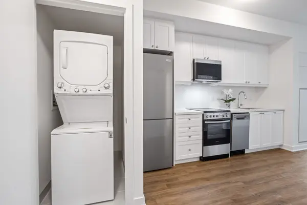 51 Clarington BLVD #530, Clarington, ON L1C 0A1