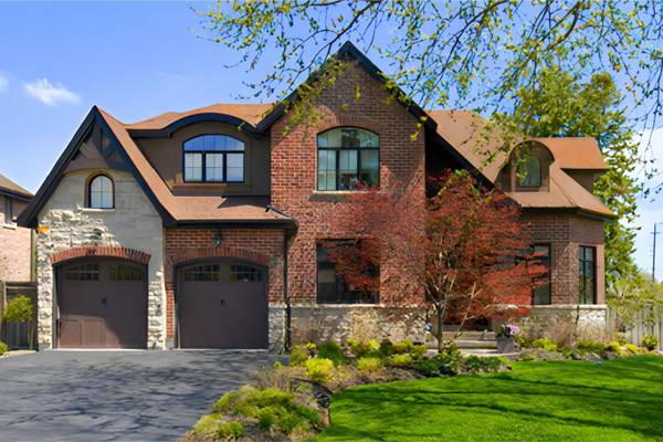 476 Patricia DR, Burlington, ON L7T 1K2