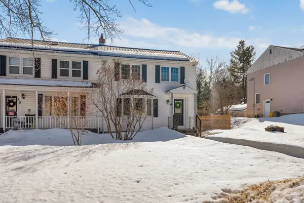 28 Le Caron ST, Deep River, ON K0J 1P0