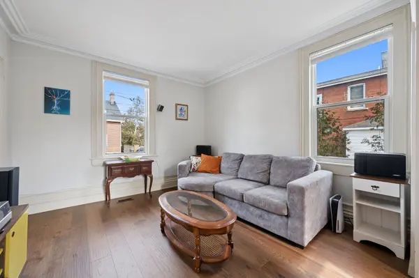 10 James ST W, Guelph, ON N1G 1E2