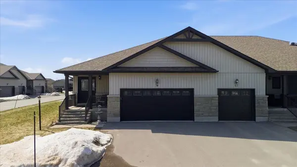 74 Conger DR, Prince Edward County, ON K0K 3L0