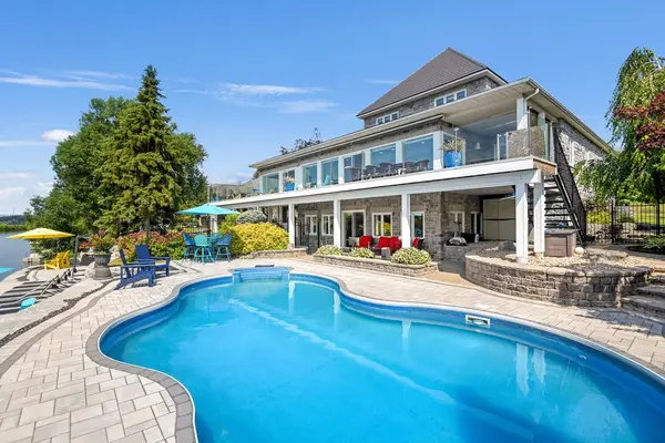 201 Empire Hanna RD E, Edwardsburgh/cardinal, ON K0E 1E0