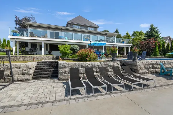 201 Empire Hanna RD E, Edwardsburgh/cardinal, ON K0E 1E0