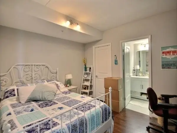 1291 Gordon ST #425, Guelph, ON N1L 0M5