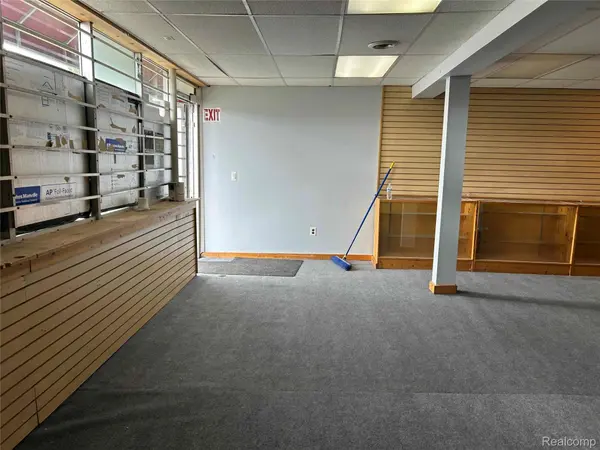 2755 E Michigan Avenue AVE, Ypsilanti, MI 48198