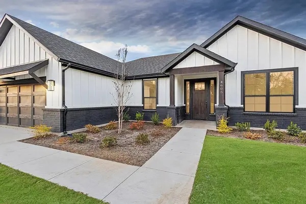 4605 Dripping Springs Road,  Sherman,  TX 75090