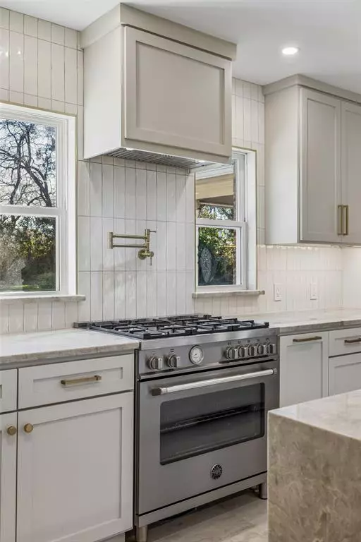 1334 El Patio Drive, Dallas, TX 75218