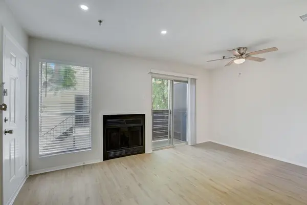 2315 Moser Avenue, Dallas, TX 75206