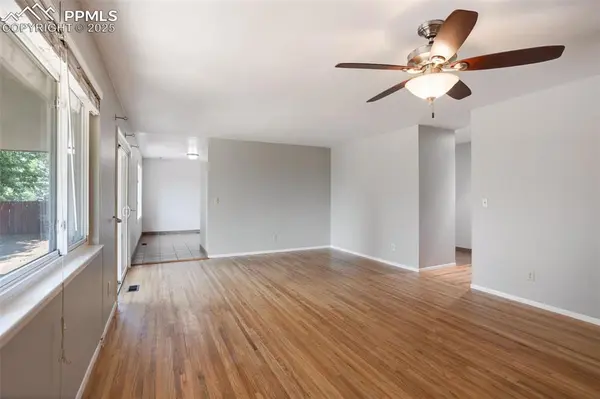 1319 Acacia DR, Colorado Springs, CO 80907