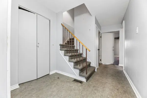 1627 Alwin CIR, Pickering, ON L1V 2W1