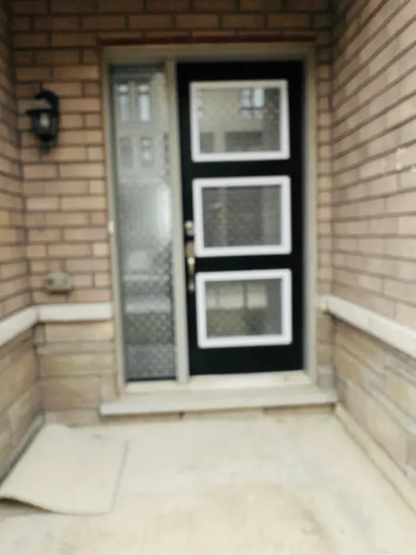 73 Inverary CRES, Vaughan, ON L4H 5G9