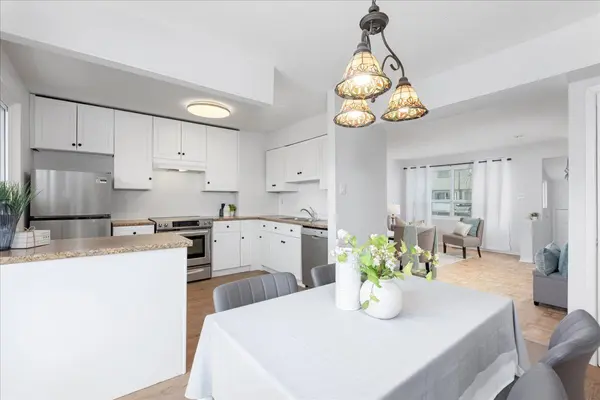 63 Ferris LN #B11, Barrie, ON L4M 5C4