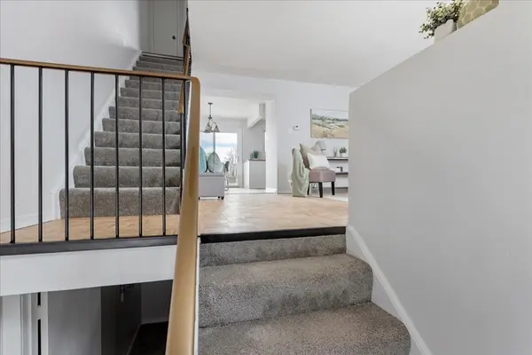 63 Ferris LN #B11, Barrie, ON L4M 5C4