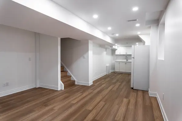 58 Lockheed CRES #Lower, Brampton, ON L7A 3G4