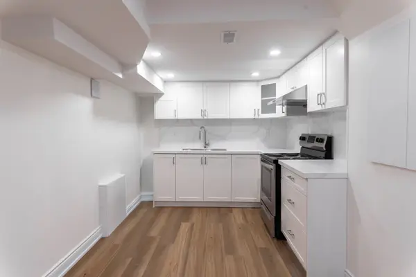 58 Lockheed CRES #Lower, Brampton, ON L7A 3G4