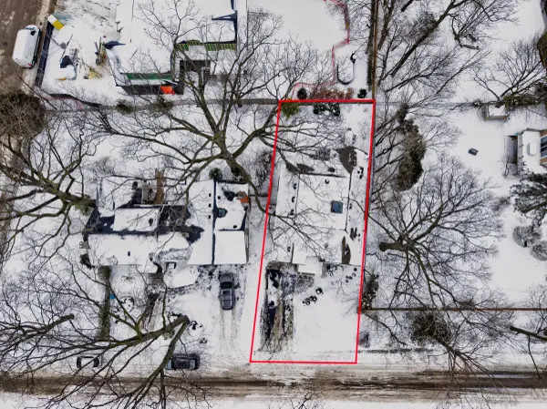 428 Sheddon AVE, Oakville, ON L6J 1Y3