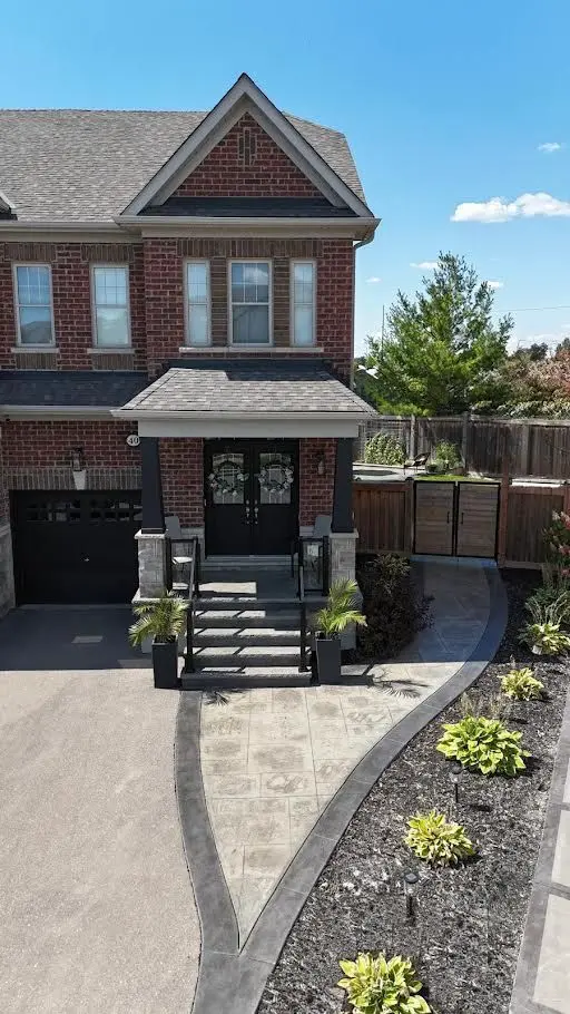 40 Morra AVE, Caledon, ON L7E 4K5