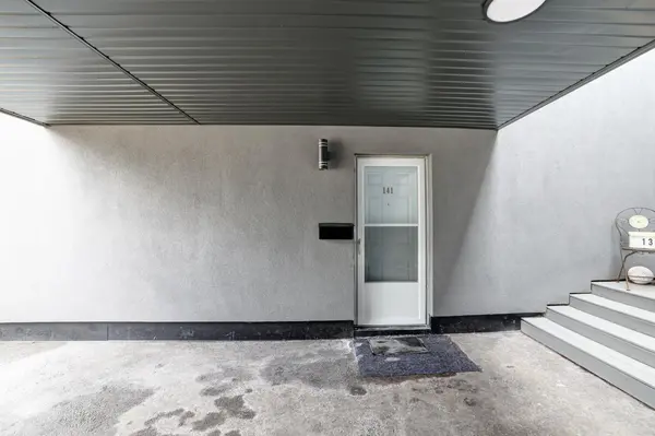 3040 Constitution BLVD #141, Mississauga, ON L4Y 3X7