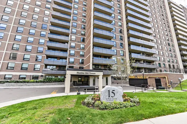15 La Rose AVE #1212, Toronto W09, ON M9P 1A7