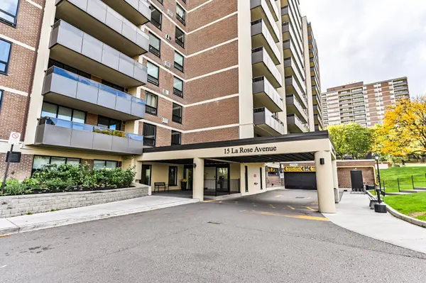 15 La Rose AVE #1212, Toronto W09, ON M9P 1A7