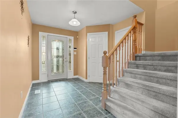 42 Archer WAY, Hamilton, ON L0R 1W0