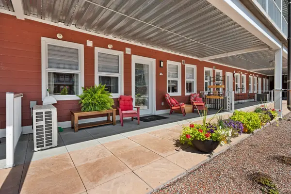 130 Water ST E #14, Gananoque, ON K7G 0A8