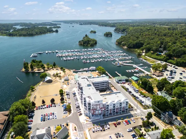 130 Water ST E #14, Gananoque, ON K7G 0A8