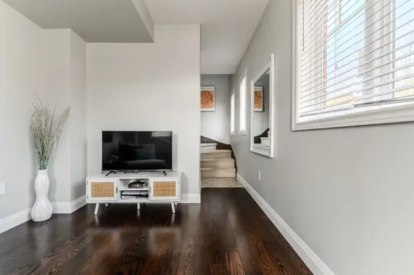 310 Fall Fair WAY, Hamilton, ON L0R 1C0