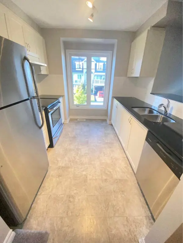 39 MAROMA ST, Orleans - Cumberland And Area, ON K4A 1A3