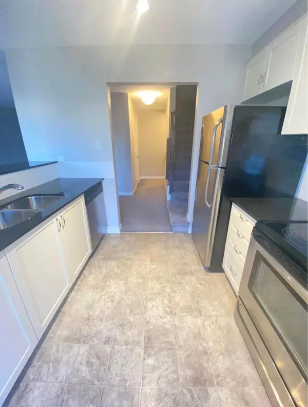 39 MAROMA ST, Orleans - Cumberland And Area, ON K4A 1A3