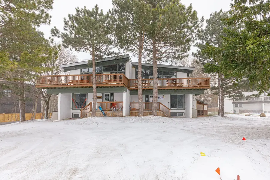 141 Kandahar LN, Blue Mountains, ON L9Y 0N3