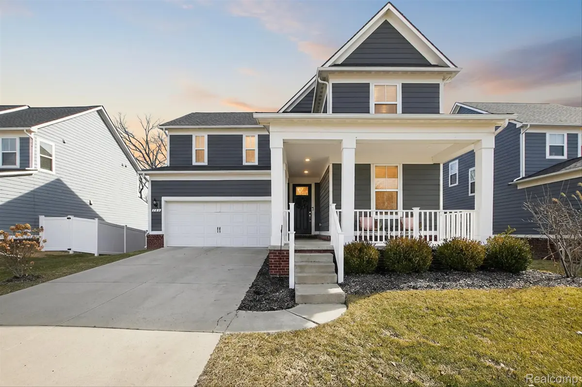 985 Truman DR, Canton Charter Township, MI 48188