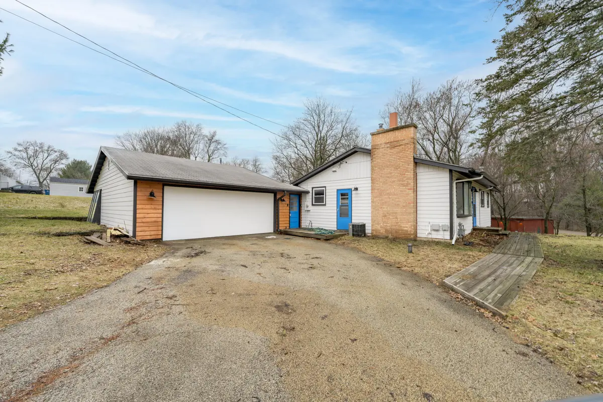 311 Alton AVE, Pennfield Twp, MI 49017