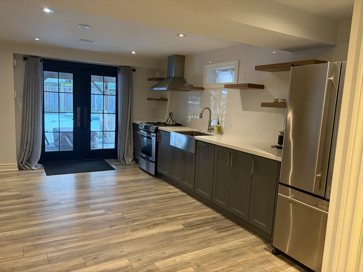 10 kinloch CT #Basement, Ajax, ON L1Z 2C7