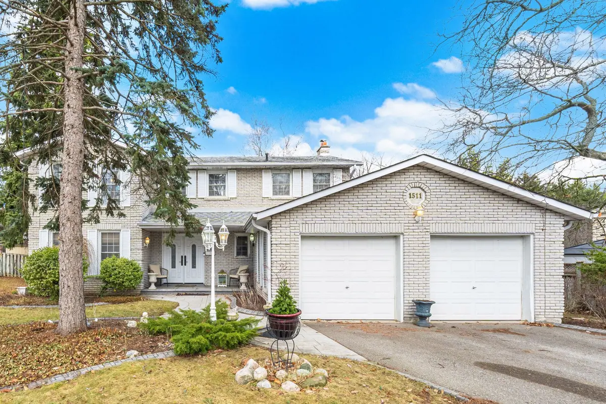 1511 Ifield RD, Mississauga, ON L5H 3V8
