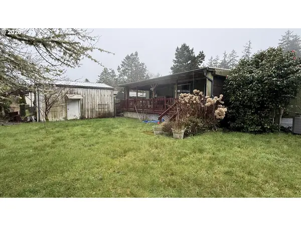 946 KING SALMON PL, Hammond, OR 97121