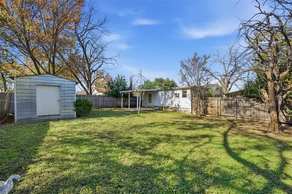 3216 Pewitt Drive, Waco, TX 76706