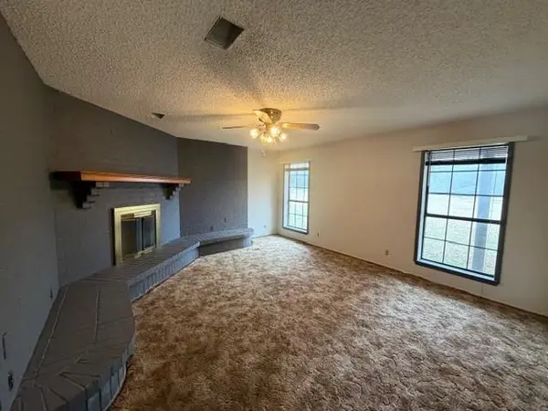 683 Farm Road 2820, Sumner, TX 75486