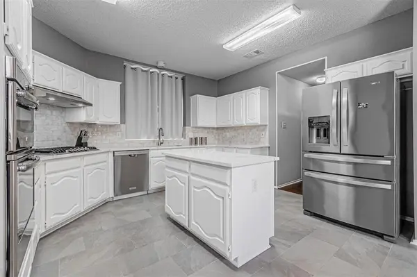 1018 Sumner Drive, Mesquite, TX 75149