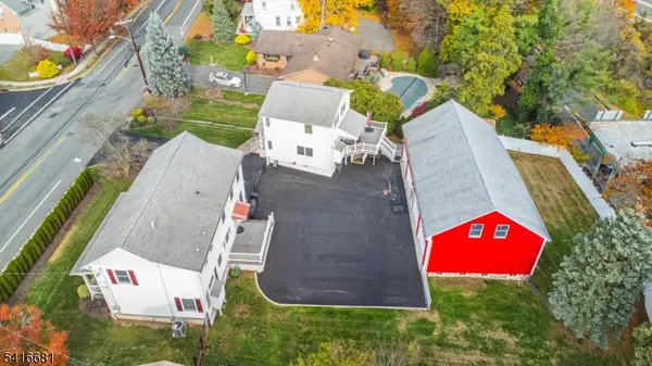 75 Grove St, Clifton City, NJ 07013