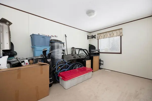 328 Grey CRES, Fort Mcmurray, AB T9K 2N8